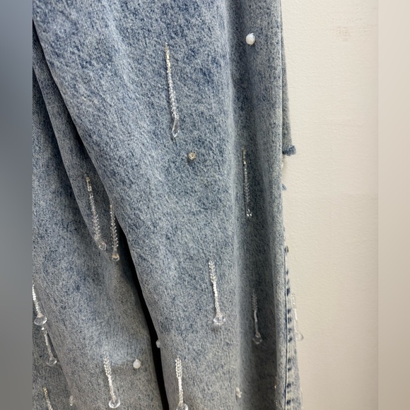 NWT ITMFL Embellished Distressed Flare Jeans - Picture 10 of 12